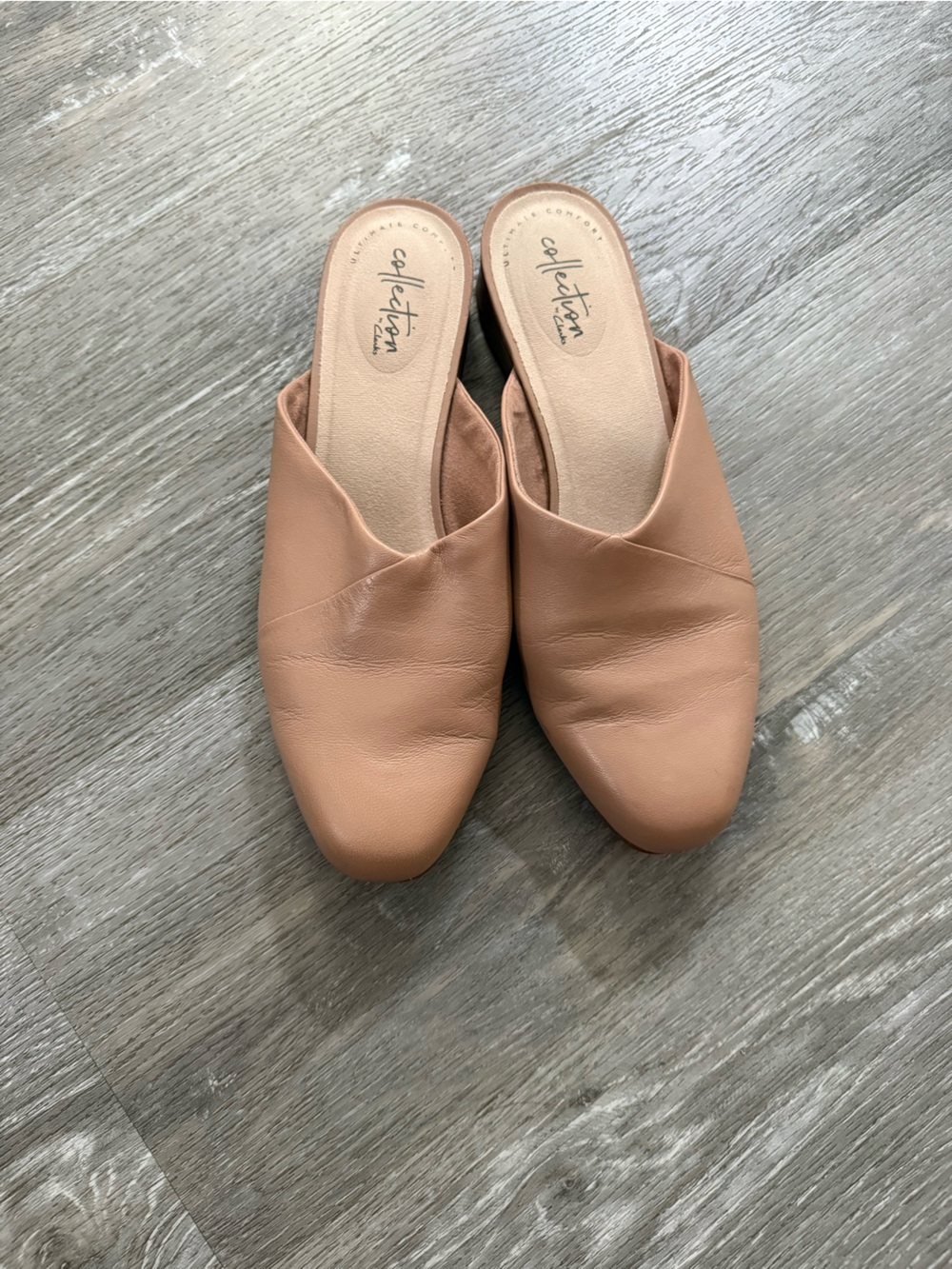 Women’s Clark’s Collection Nude Leather Mule Flats